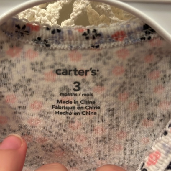 Floral Bodysuits 2-pack 🌸🪻 - Picture 3 of 6